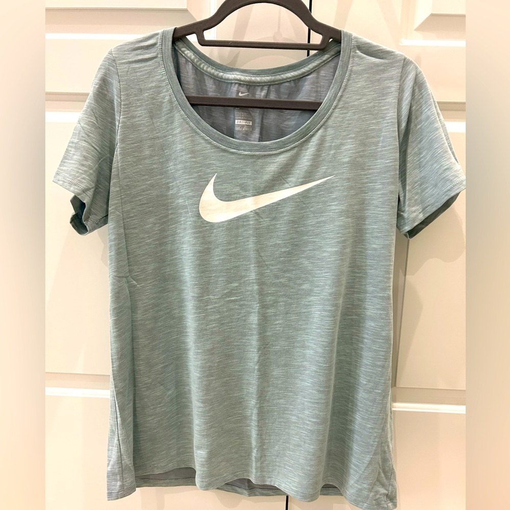 Nike tee. NWOT. Pale green/ white logo.  Size large. Dri fit